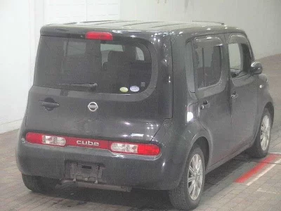 Nissan CUBE  с аукциона в Японии