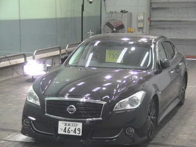 Nissan FUGA  с аукциона в Японии