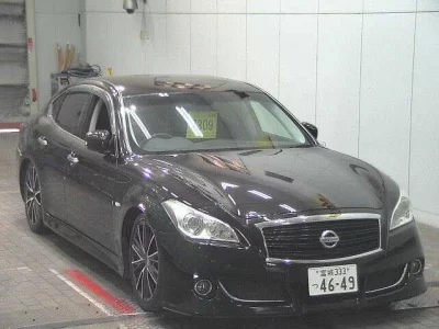 Nissan FUGA  с аукциона в Японии