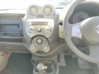 Nissan MARCH лот № 52 оценка 4  с аукциона в Японии 4