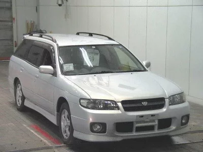 Nissan AVENIR WAGON