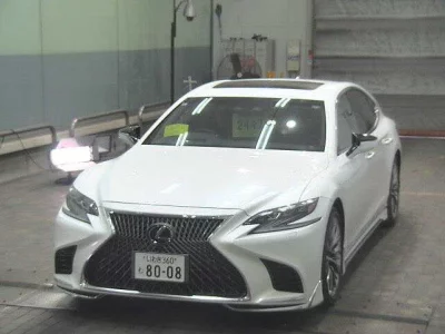 Lexus LS
