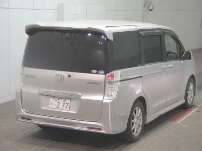 Honda STEP WAGON