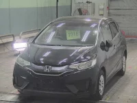 Honda FIT лот № 2318 оценка 3.5  с аукциона в Японии 1