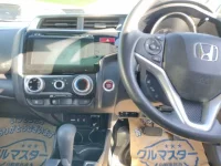 Honda FIT лот № 2318 оценка 3.5  с аукциона в Японии 3