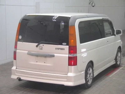 Honda STEP WAGON  с аукциона в Японии