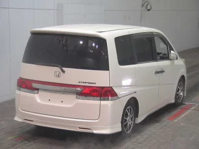 Honda STEP WAGON