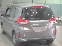 Honda FREED лот № 2193 оценка 4  с аукциона в Японии 1