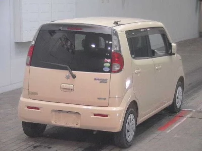 Suzuki MRWAGON