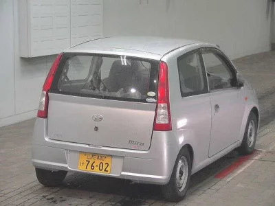 Daihatsu MIRA