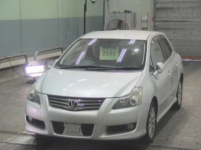 Toyota BLADE