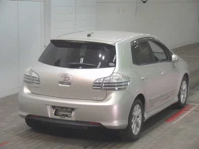 Toyota BLADE