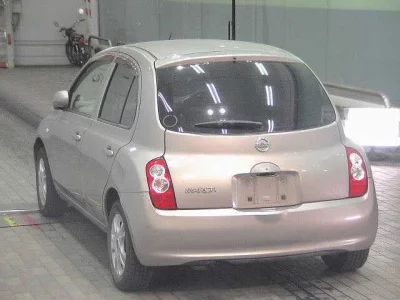 Nissan MARCH  с аукциона в Японии
