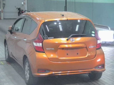 Nissan NOTE  с аукциона в Японии