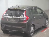 Honda FIT лот № 2565 оценка 3.5  с аукциона в Японии 3