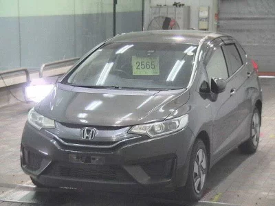 Honda FIT  с аукциона в Японии