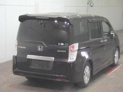 Honda STEP WAGON