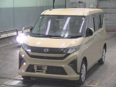 Daihatsu MOVE  с аукциона в Японии