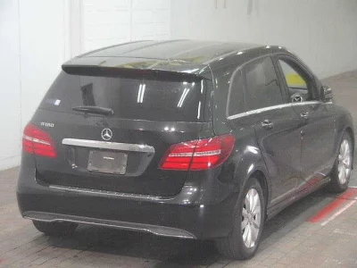 Mercedes-Benz B CLASS