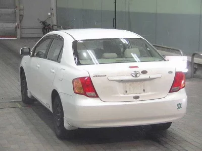 Toyota COROLLA AXIO  с аукциона в Японии