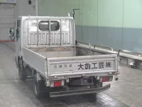 Nissan ATLAS лот № 8048 оценка 3  с аукциона в Японии 1