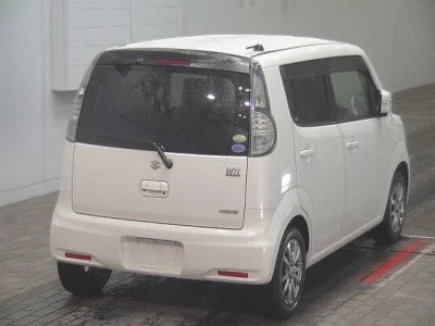 Suzuki MRWAGON