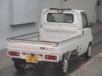Honda ACTY TRUCK лот № 3040 оценка 3  с аукциона в Японии 3