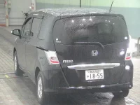 Honda FREED лот № 5177 оценка R  с аукциона в Японии 1