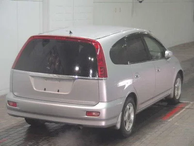Honda STREAM  с аукциона в Японии