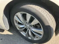 Nissan FUGA лот № 90026 оценка 3.5  с аукциона в Японии 8