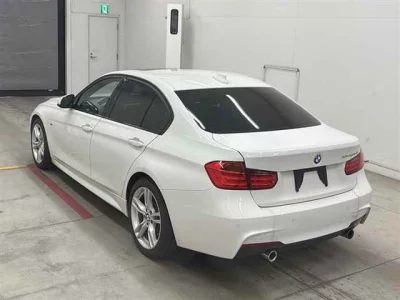 BMW 3-Series  с аукциона в Японии