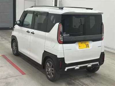 Mitsubishi DELICA MINI