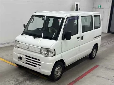Mitsubishi MINICAB VAN
