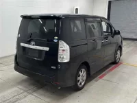 Toyota VOXY лот № 30015 оценка R  с аукциона в Японии 4