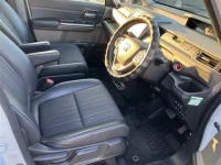 Honda FREED лот № 30045 оценка 4  с аукциона в Японии 6