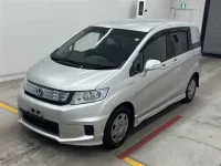 Honda FREED лот № 30085 оценка 3.5  с аукциона в Японии 3