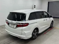 Honda ODYSSEY лот № 30073 оценка 4  с аукциона в Японии 4