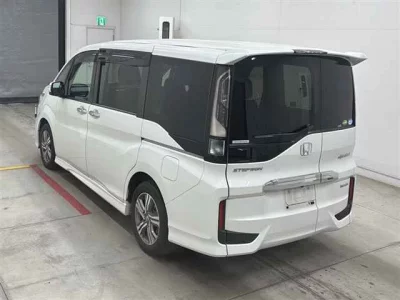 Honda STEP WAGON