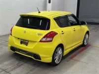 Suzuki SWIFT лот № 60035 оценка 3.5  с аукциона в Японии 4