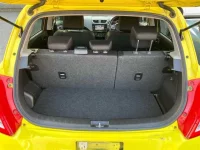 Suzuki SWIFT лот № 60035 оценка 3.5  с аукциона в Японии 9