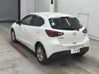 Mazda DEMIO лот № 30050 оценка 3.5  с аукциона в Японии 1