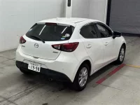 Mazda DEMIO лот № 30050 оценка 3.5  с аукциона в Японии 4