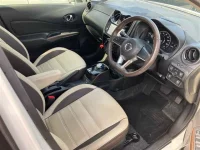 Nissan NOTE лот № 30094 оценка 4  с аукциона в Японии 6