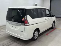 Nissan SERENA лот № 30126 оценка 3.5  с аукциона в Японии 4