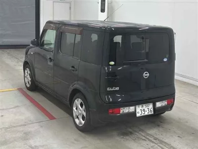 Nissan CUBE  с аукциона в Японии