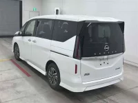 Nissan SERENA лот № 30192 оценка 4  с аукциона в Японии 1