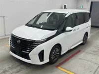 Nissan SERENA лот № 30192 оценка 4  с аукциона в Японии 3