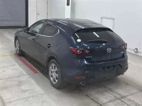 Mazda MAZDA3 лот № 30187 оценка 4  с аукциона в Японии 1