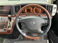 Nissan ELGRAND лот № 90186 оценка R  с аукциона в Японии 2