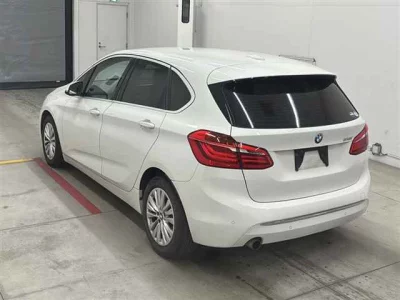 BMW 2-Series  с аукциона в Японии